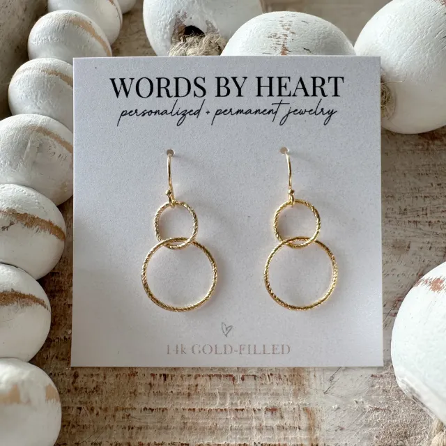 WordsByHeartCo Interlocking Rings orecchini cerchi intreccio