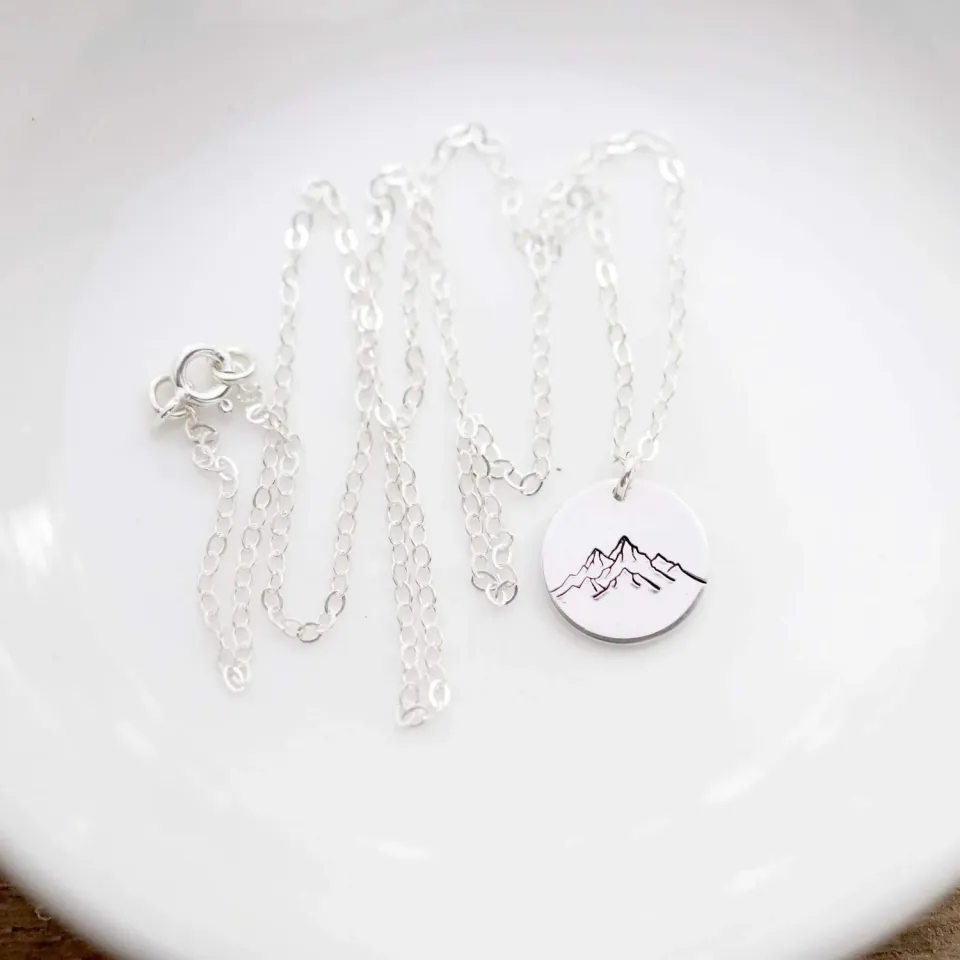 WordsByHeartCo Mountain Range collana disco argento 925 45 cm