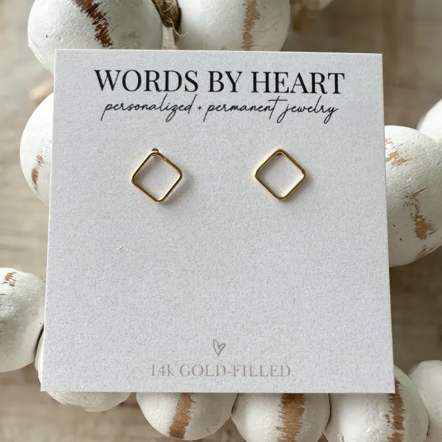 WordsByHeartCo Diamond-Shaped orecchini oro rombo lobo