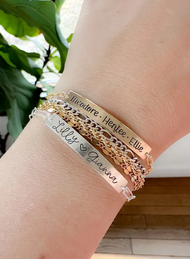 WordsByHeartCo Personalized Bar bracciale argento 925 inciso