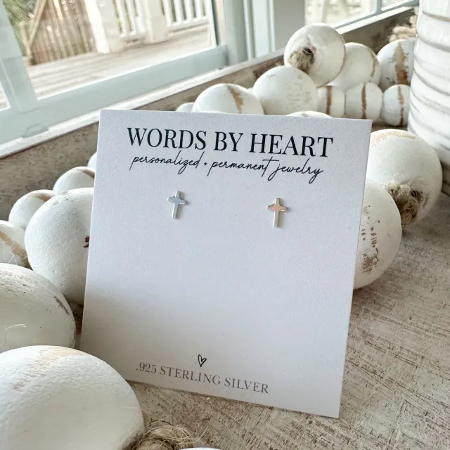 WordsByHeartCo Simple Cross orecchini a lobo argento 925 croce piccola