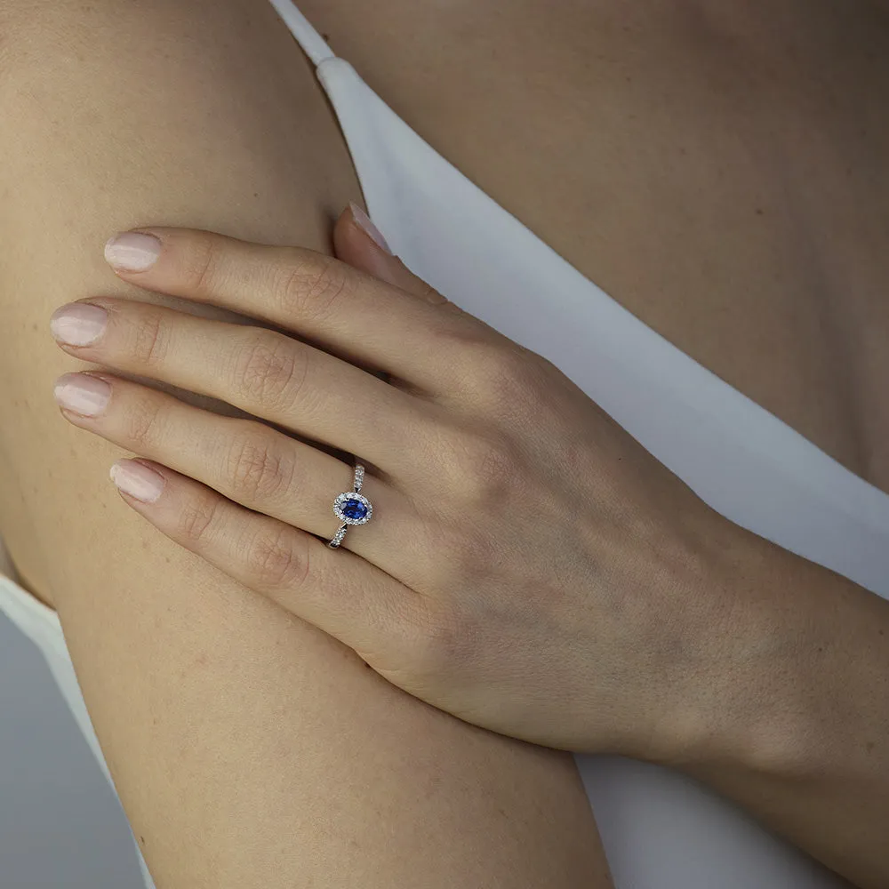 Sinico Idilio Halo anello oro bianco zaffiro blu