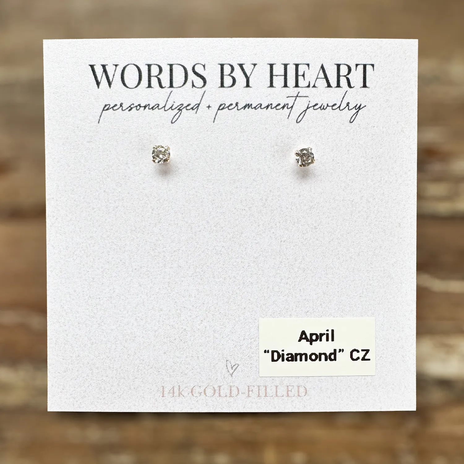 WordsByHeartCo Birthstone 3mm Orecchini argento aprile