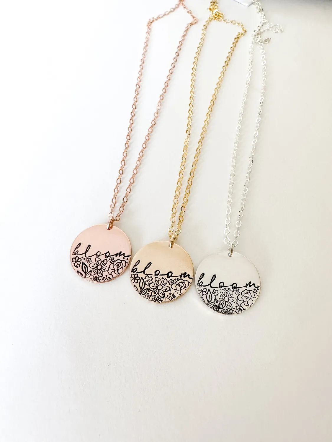 WordsByHeartCo Bloom collana floreale argento 925 disco