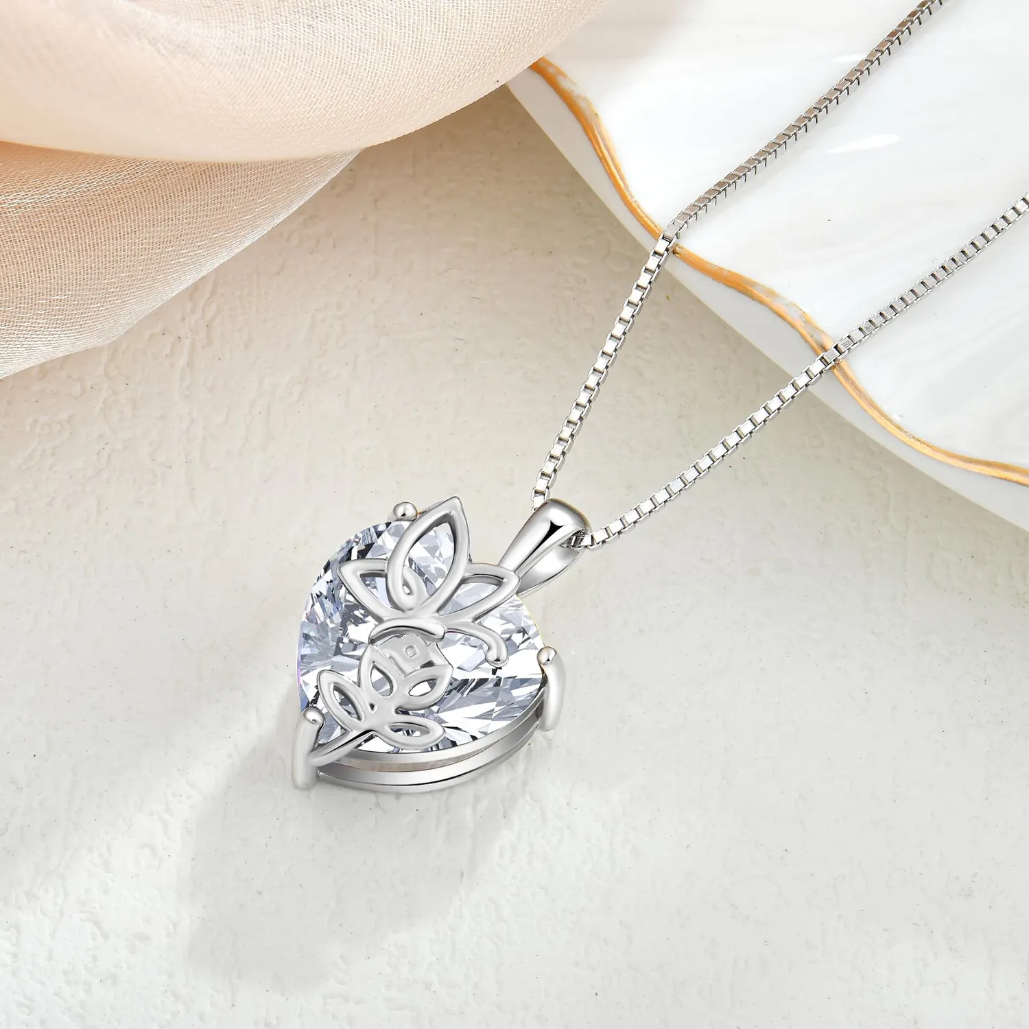 YL Cuore Rosa Farfalla Collana Argento 925 Zirconia Aprile