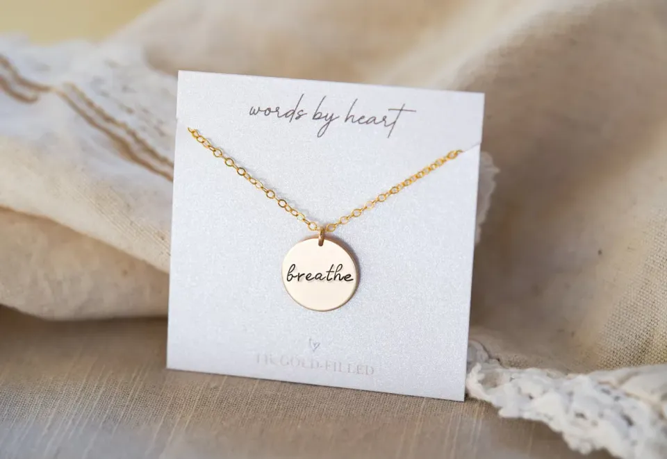 WordsByHeartCo Breathe Disc collana argento 925 18"