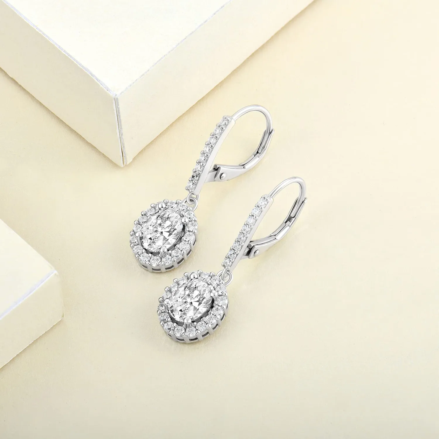 YL Ovale orecchini argento 925 zirconia cubica aprile