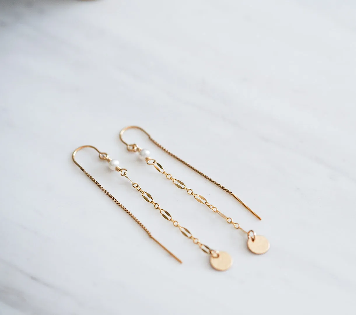 WordsByHeartCo Drops of Jupiter orecchini filo perla