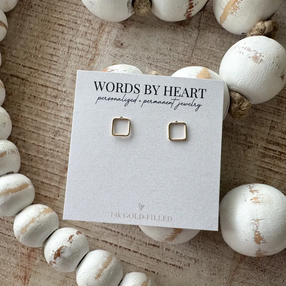 WordsByHeartCo orecchini punto quadrati gold-filled 14k filo