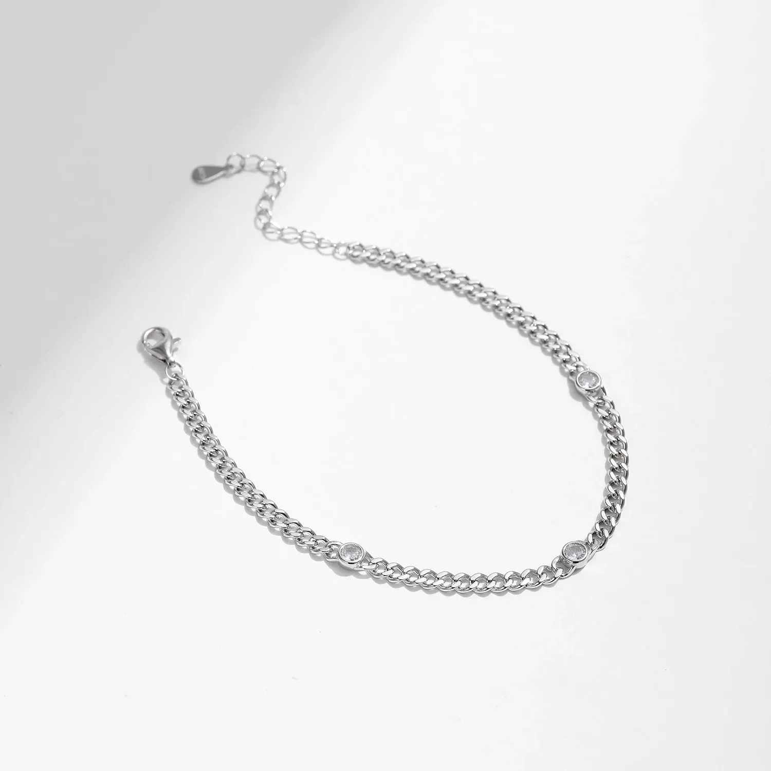 MODIAN Twisted bracciale argento 925 moissanite 3 pietre