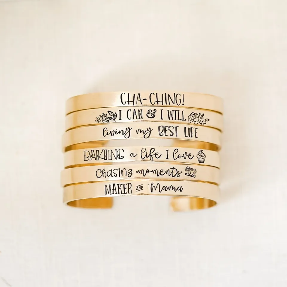 WordsByHeartCo Creator Collection Custom bracciale argento inciso