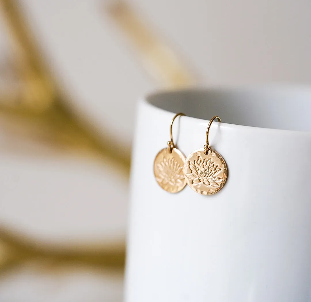 WordsByHeartCo Birth Flower Disc Orecchini argento pendenti