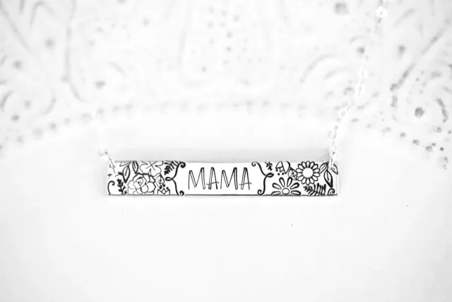 WordsByHeartCo Floral Mama collana barra argento 925 mamma