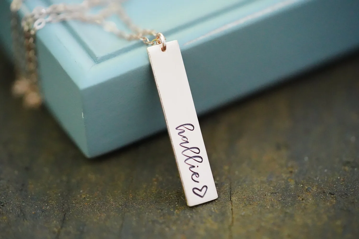 WordsByHeartCo Vertical Name collana barretta argento 925 1 nome mamma