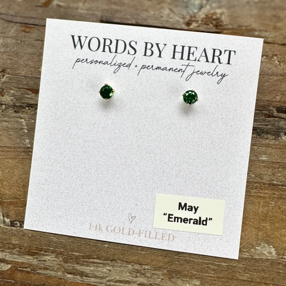 WordsByHeartCo 4mm Birthstone orecchini punto luce argento aprile
