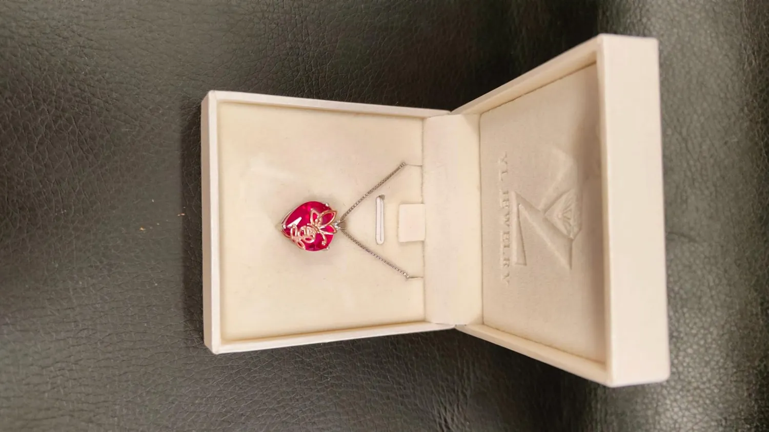 YL Rosa Farfalla Cuore collana argento 925 luglio